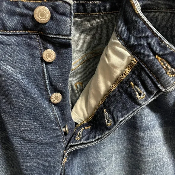 Womans Blue Distressed Jeans - Picture 5 of 11